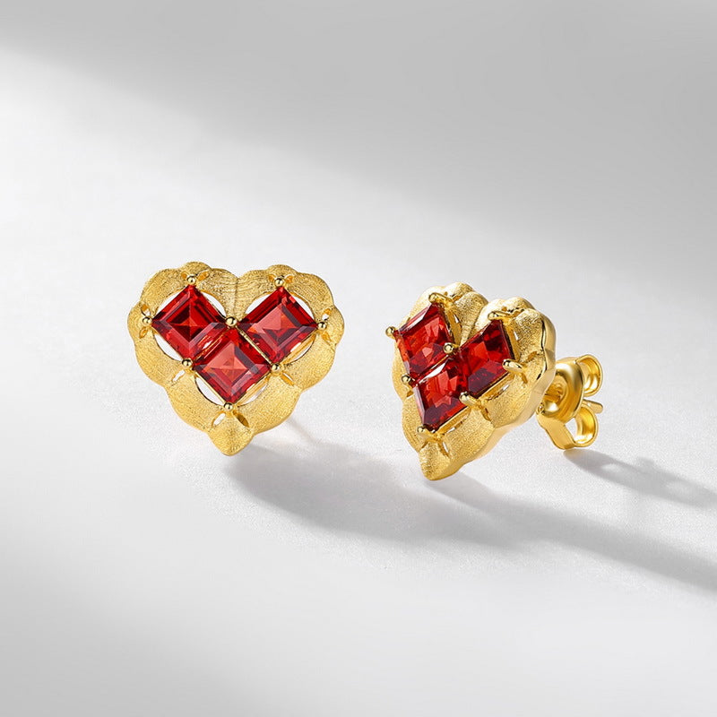 S925 sterling silver plated with 10K gold hand-brushed red garnet heart-shaped jewelry two-piece set | Light luxury retro date essential accessories