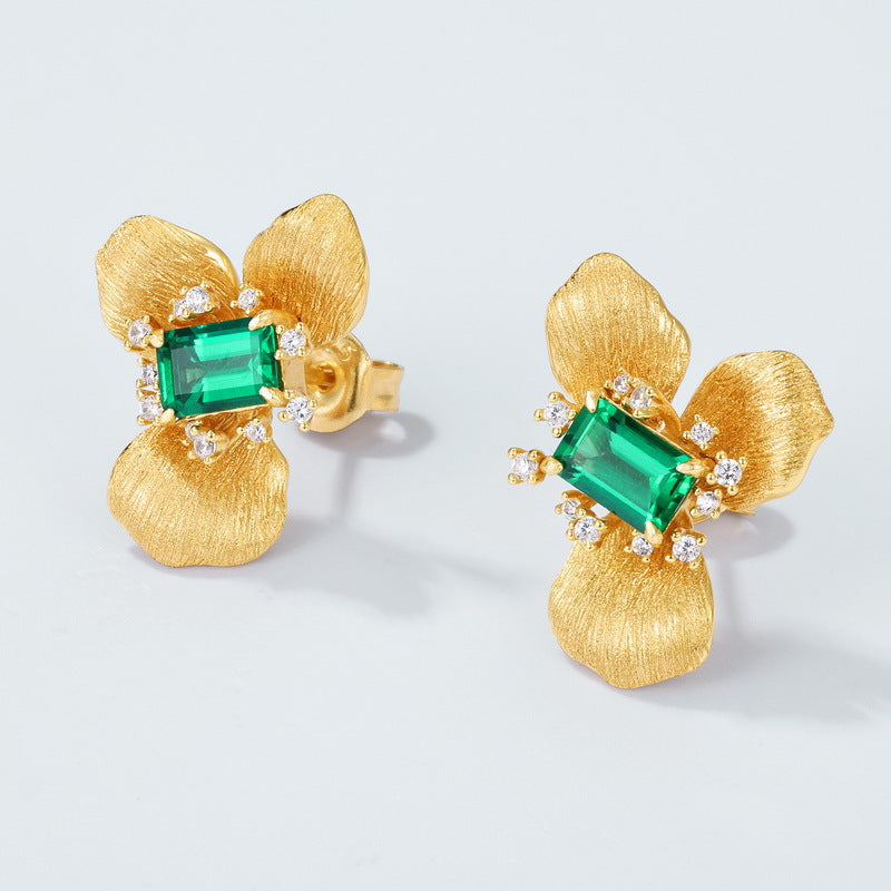 S925 sterling silver plated with 10K gold, hand-brushed cultured emerald and diamond flower earrings | Retro light luxury floral earrings, high-end jewelry