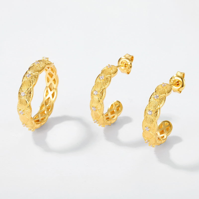 S925 sterling silver plated with 10K gold, hand-brushed and inlaid with imitation diamonds, earrings and ring set | European and American retro palace light luxury jewelry with high quality