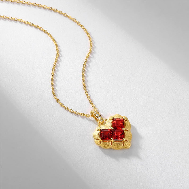 S925 sterling silver plated with 10K gold hand-brushed red garnet heart-shaped jewelry two-piece set | Light luxury retro date essential accessories
