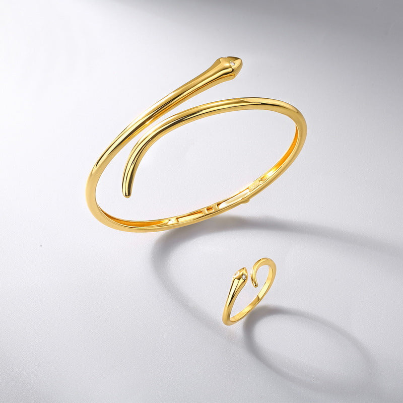 S925 sterling silver plated with 10K gold Chinese Zodiac Snake light luxury simple fashion living ring