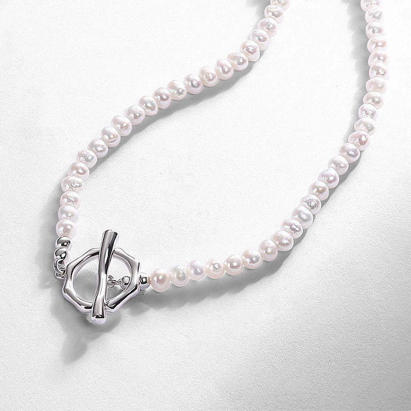 S925 sterling silver with thick silver platinum buckle and natural freshwater pearl necklace | Elegant clavicle necklace, a must-have for your outfit