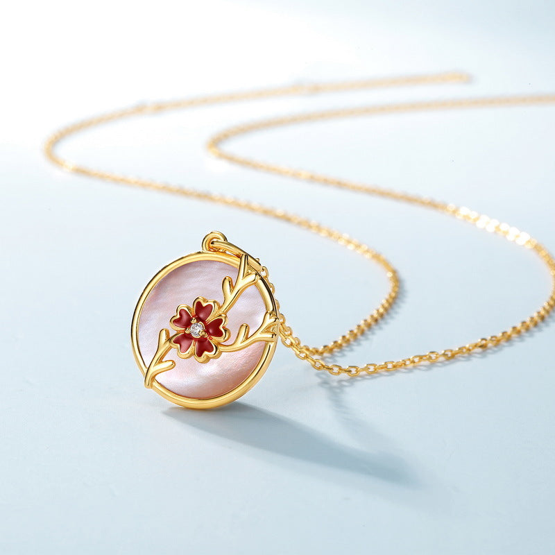 熱銷!S925 純銀鍍 10K 金,琺瑯梅花點綴天然粉貝殼項鍊