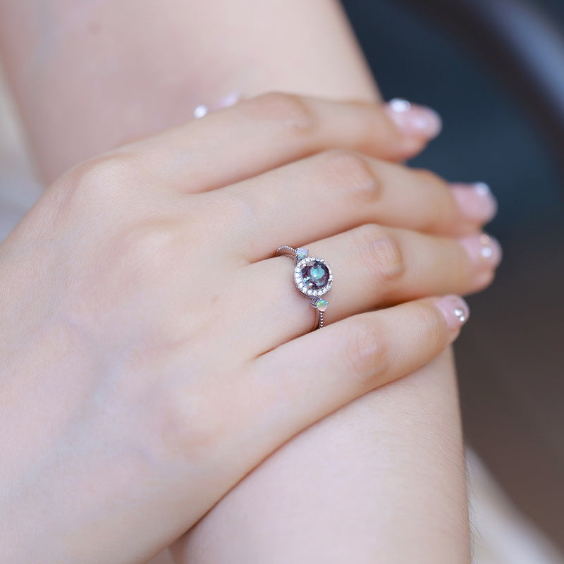 European and American style S925 sterling silver plated with platinum and inlaid with cultured alexandrite light luxury set
