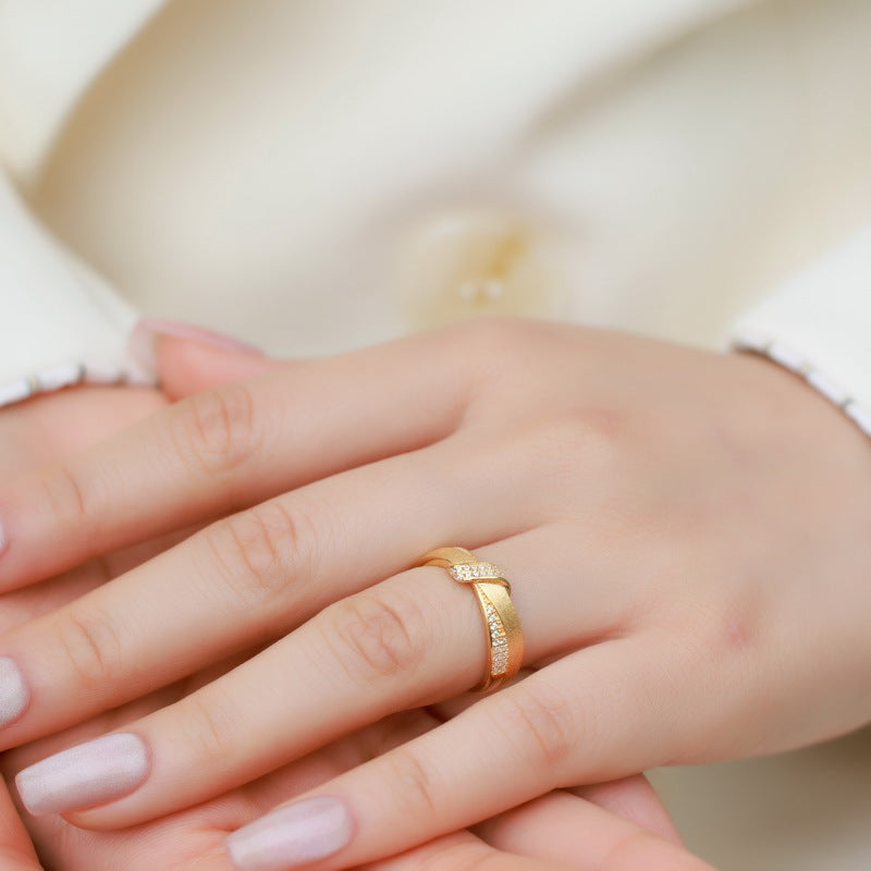 S925 sterling silver with 10K gold plated hand-brushed interwoven imitation diamond ring | Fashionable and elegant light luxury ring urban texture jewelry