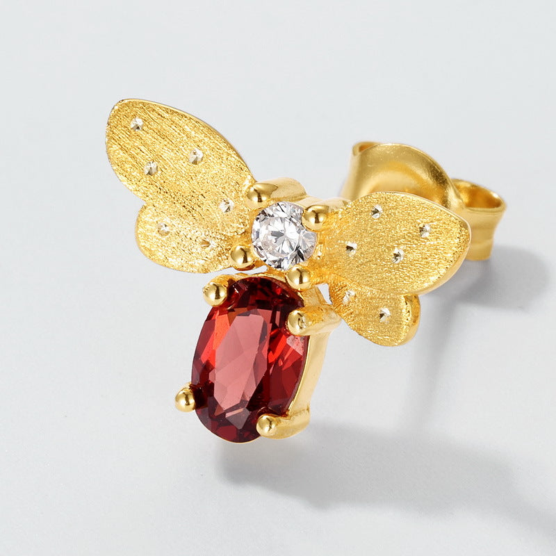 S925 sterling silver with 10K gold plated hand-brushed bee imitation diamond earrings | Red garnet confession earrings love companionship jewelry
