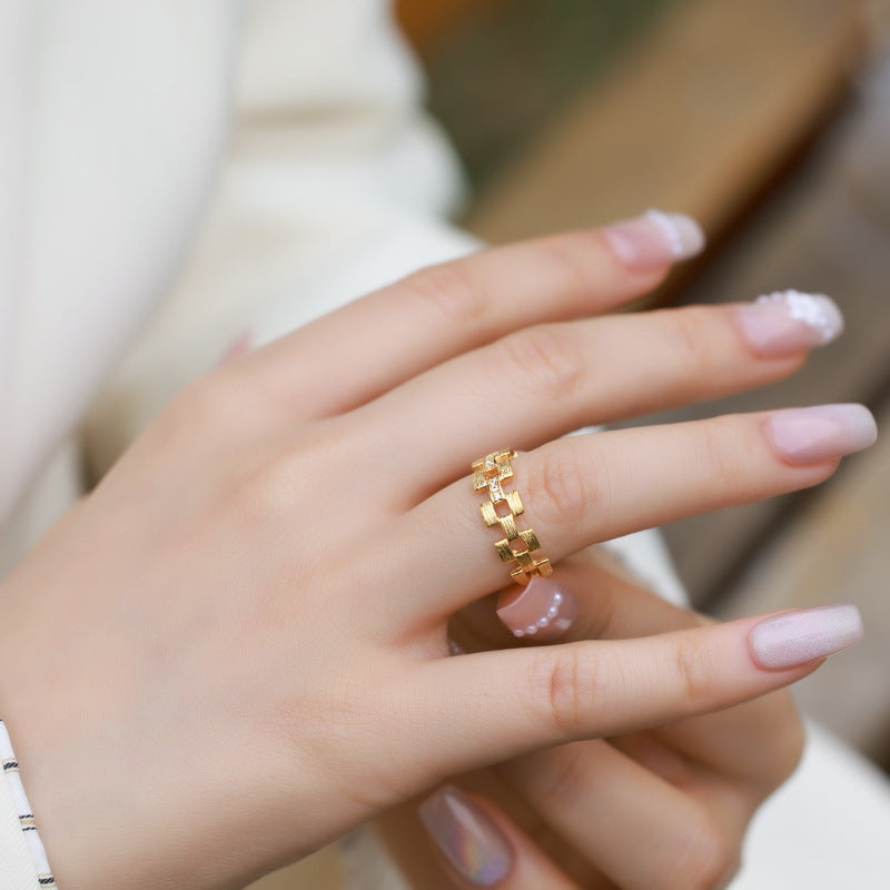 S925 sterling silver with 10K gold plated hand-brushed braided imitation diamond ring | Fashionable urban luxury ring with personalized chain design