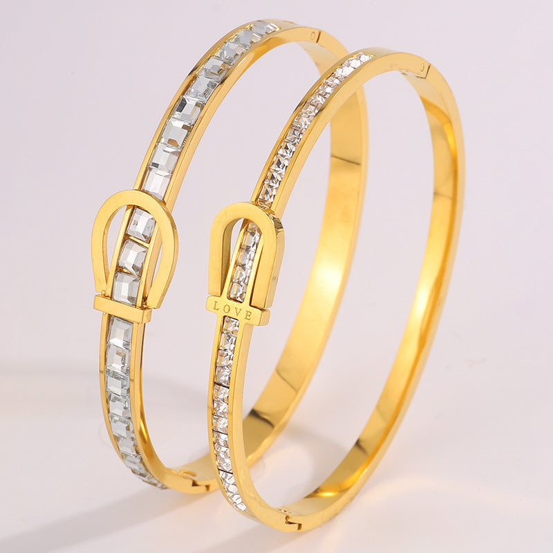 新款歐美風LOVE彎牌鈦鋼手鐲女高版本輕奢鑲鑽簡約大方排鑽手鐲