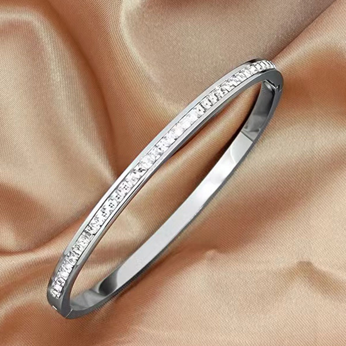 鈦鋼手鐲女生高級感小衆滿天星不掉色鑲鑽簡約氣質不鏽鋼滿鑽手環