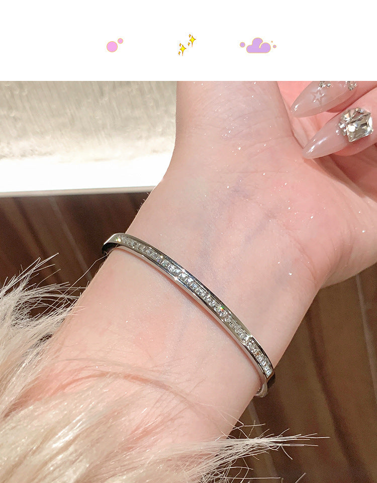 鈦鋼手鐲女生高級感滿鑽不鏽鋼手環小衆百搭輕奢不掉色情侶手飾品