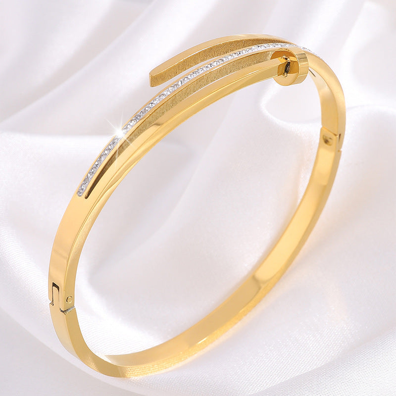 新款簡約不鏽鋼手鐲歐美時尚熱銷釘子排鑽手環女高級輕奢不掉色