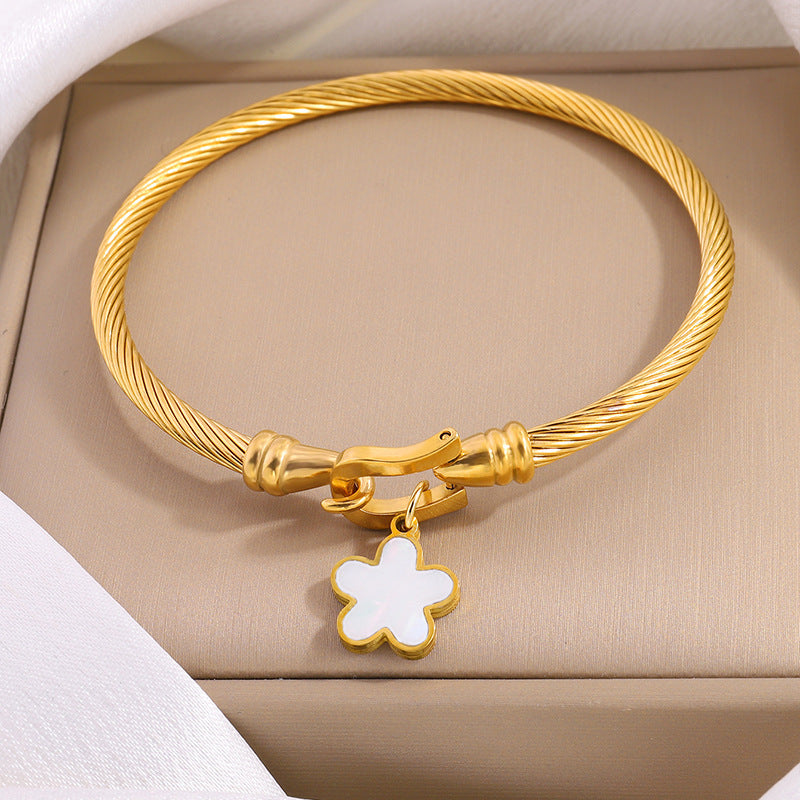 時尚歐美不鏽鋼手鐲個性簡約五葉花馬蹄扣手鐲女輕奢高級感扭手環