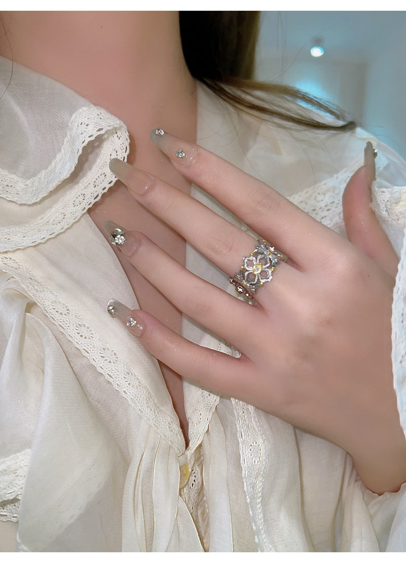 真金電鍍鋯石菱形花朵戒指復古宮廷風食指戒輕奢精緻高級感手飾女