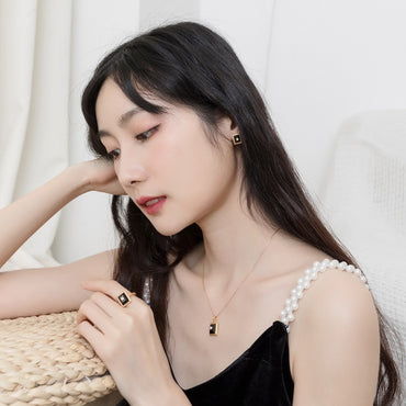 S925 純銀鍍 9K 金歐美風首飾套組｜天然黑瑪瑙仿鑽 經典方形奢華必備