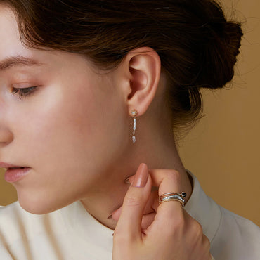 S925 sterling silver with 10K gold plated Japanese and Korean style white crystal pearl earrings
