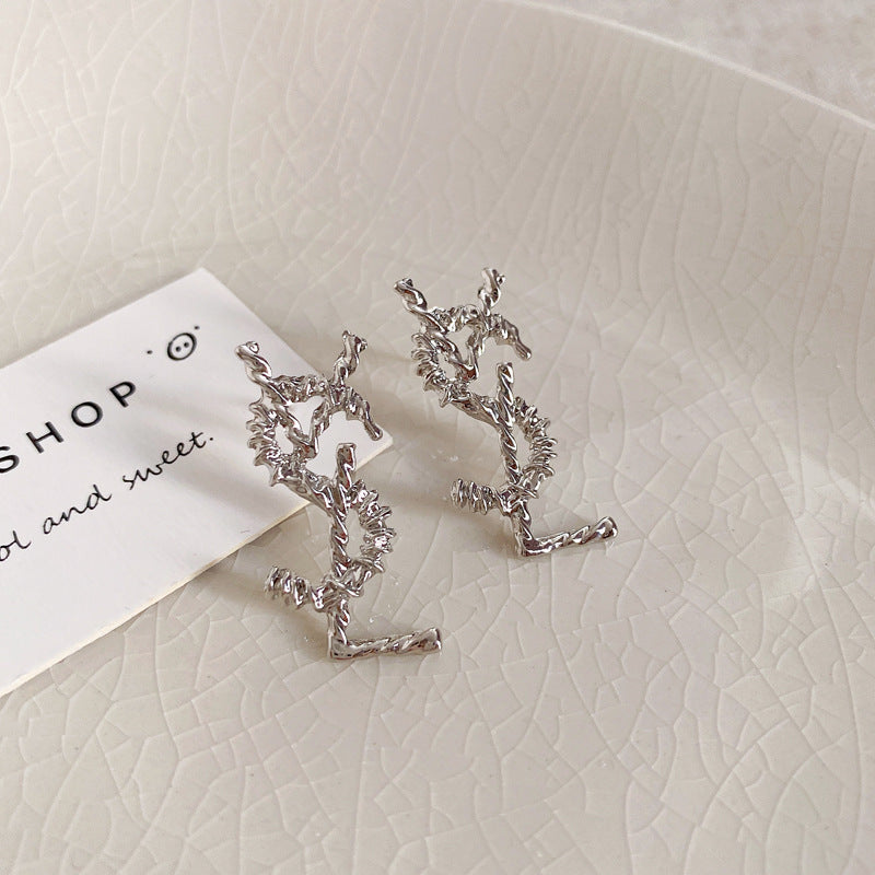 銀針歐美金屬風鏤空花朵魚尾珍珠耳環誇張氣質耳釘重工高級感耳飾