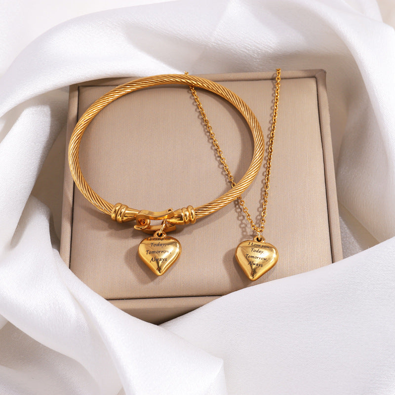 不鏽鋼手鐲女生高級感時尚項鍊女百搭高級感愛心刻字手鐲項鍊套裝
