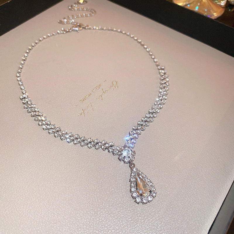 韓國東大門鑲鑽水滴耳環項鍊兩件套輕奢小衆鎖骨鏈個性冷淡風項飾