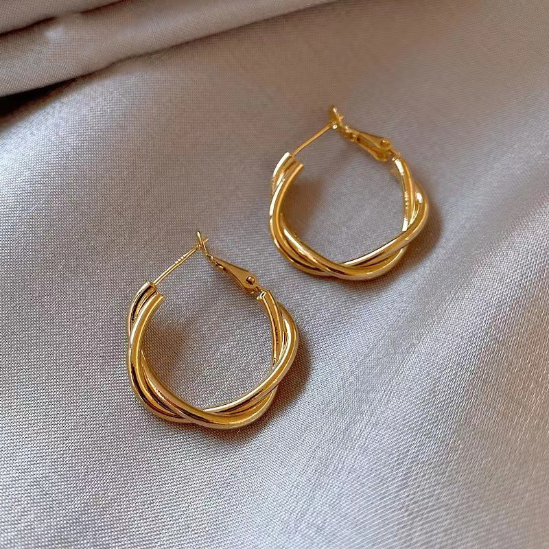 銀針歐美冷淡風鑲鑽愛心圓圈耳圈小衆簡約誇張耳環百搭高級感耳飾