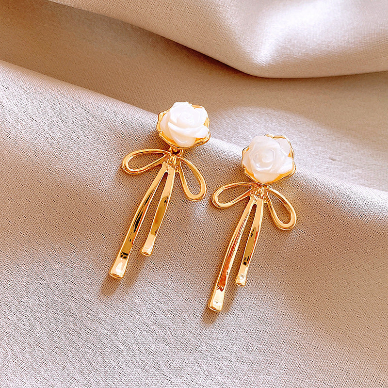 銀針超仙珍珠花朵流蘇耳環氣質時尚耳釘跨境歐美誇張高級感耳飾女