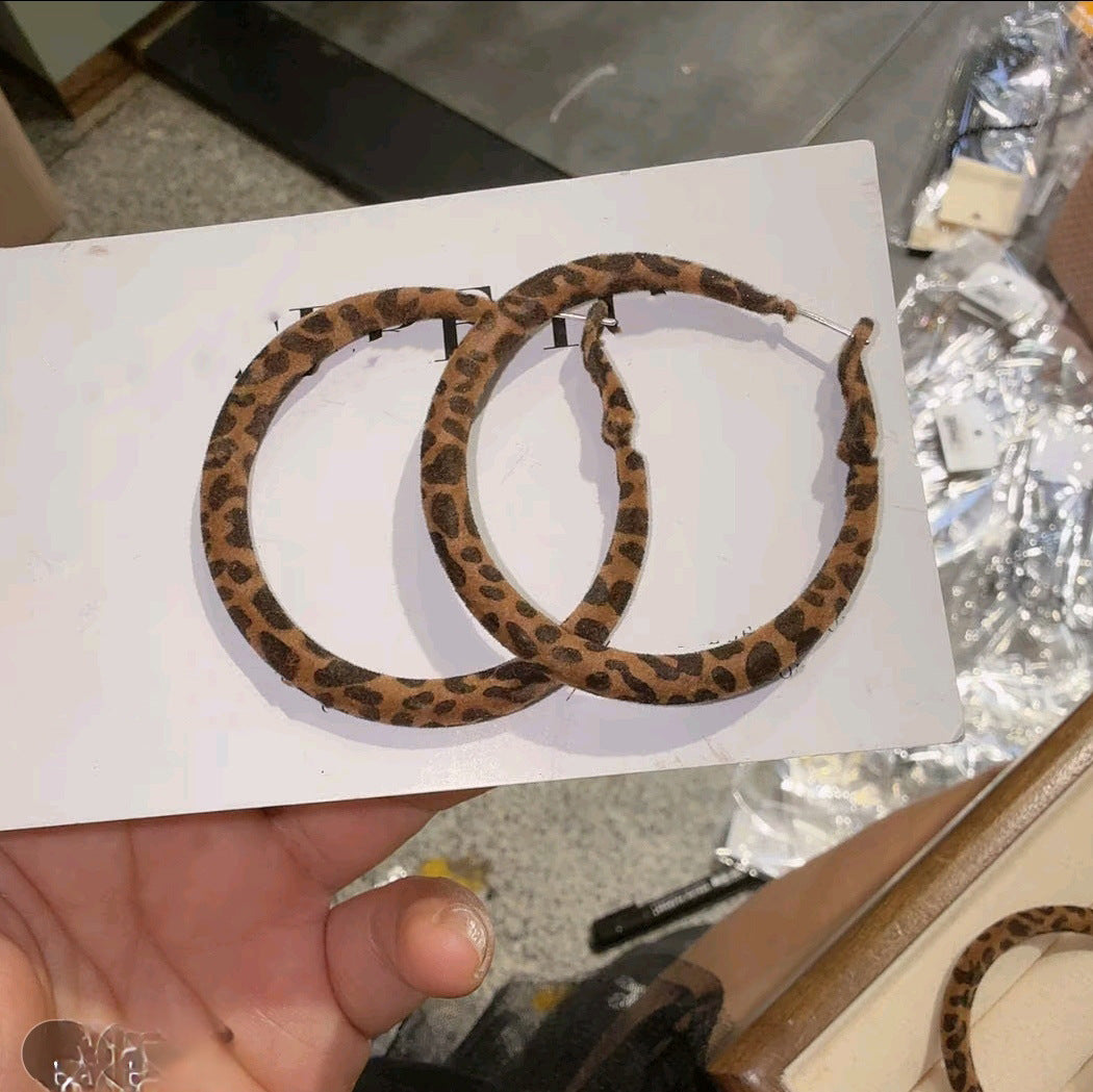 銀針樹脂暈染花朵耳環輕奢高級感耳釘復古時尚百搭耳飾設計感小衆