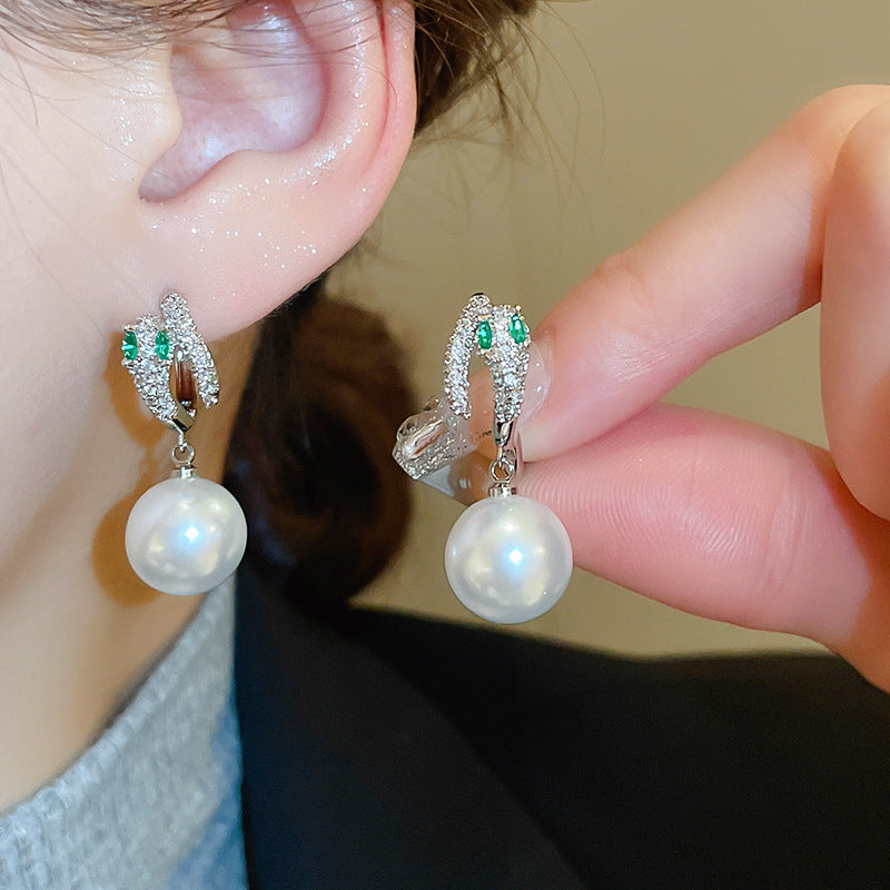 銀針輕奢鋯石花朵蝴蝶珍珠款耳釘氣質耳環高級感秋冬法式復古耳飾