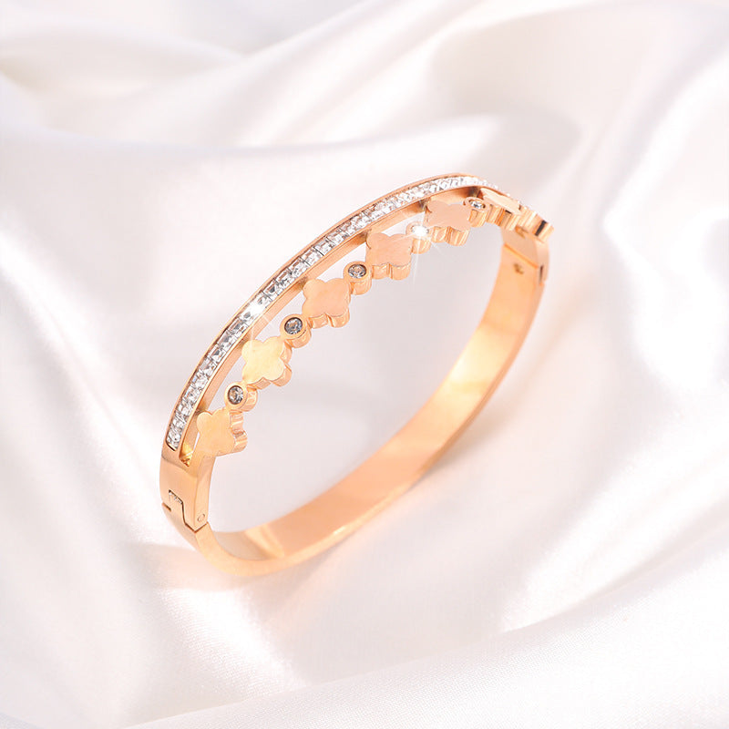 跨境爆款電鍍18K鈦鋼手鐲時尚鑲鑽四葉草輕奢高級不掉色手環