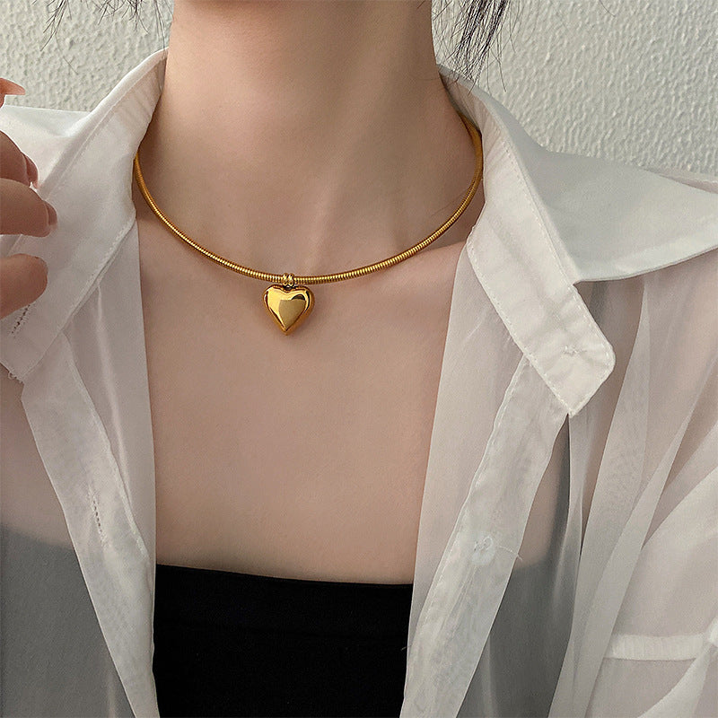 鈦鋼金屬冷淡風愛心磁鐵項圈法式復古項鍊簡約頸鍊新款氣質項飾女
