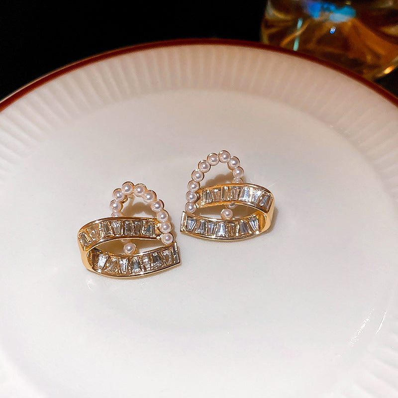 銀針法式復古字母豬鼻子土星珍珠耳環一款兩戴耳釘輕奢高級感耳飾