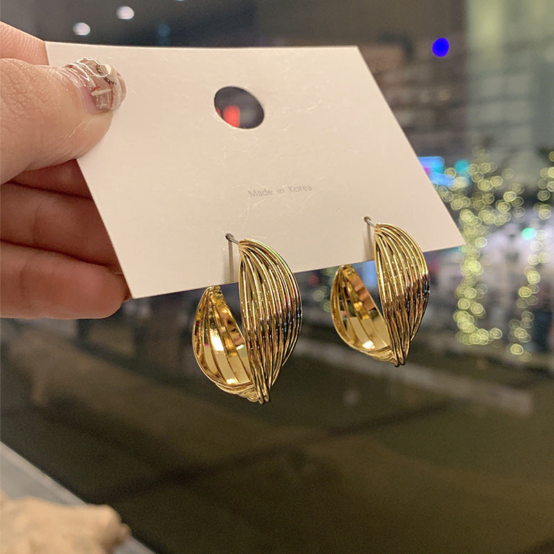 銀針歐美誇張銀色素圈愛心耳環冷淡風時尚耳圈輕奢個性高級感耳飾