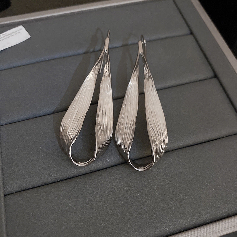 銀針冷淡風透明樹脂水滴花朵珍珠耳環時尚耳釘跨境歐美高級感耳飾