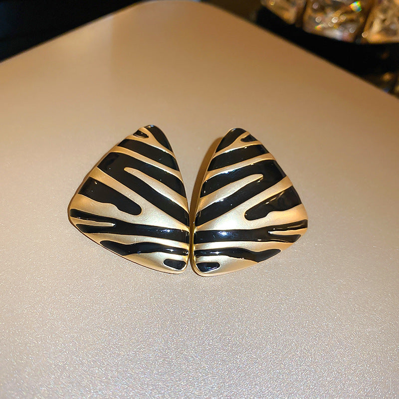 銀針復古花朵愛心字母珍珠耳環法式氣質耳釘輕奢高級感耳飾女