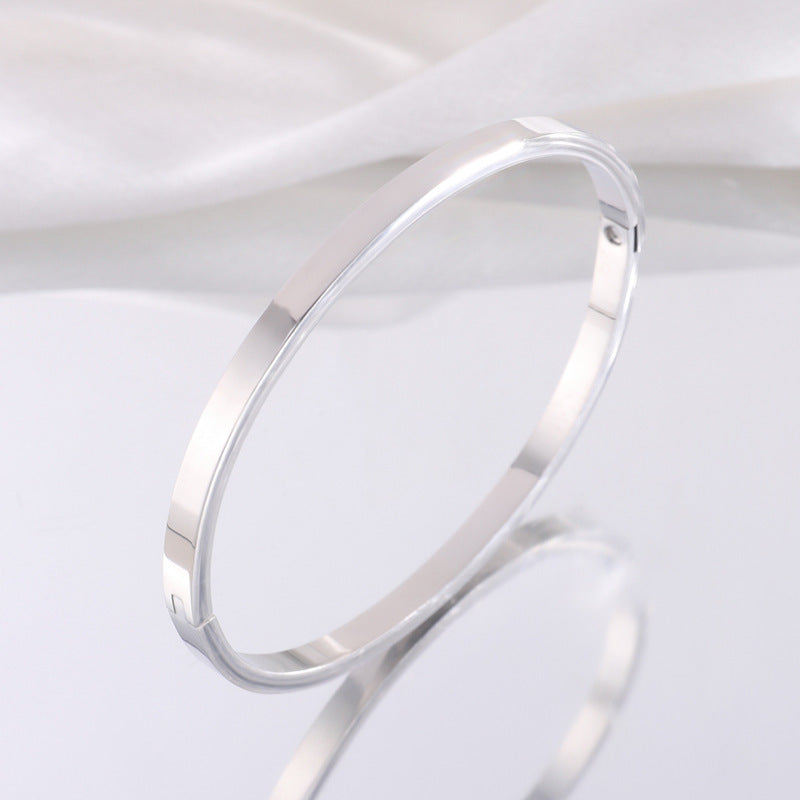 鈦鋼手鐲時尚簡約卡家手鐲女生高級感精緻18k鍍金不掉色手環
