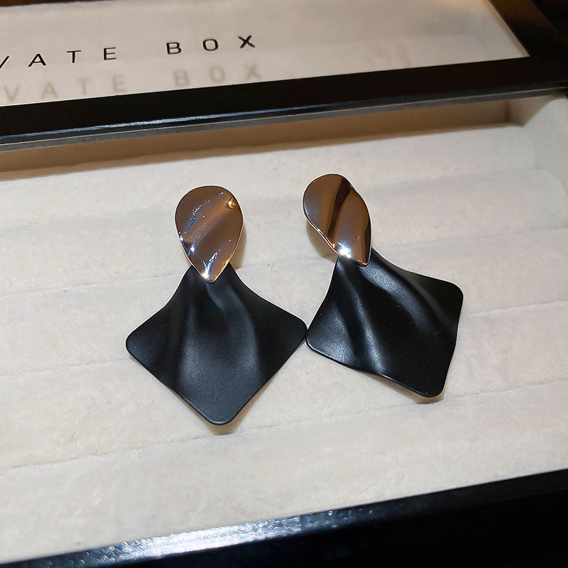 銀針冷淡風透明樹脂水滴花朵珍珠耳環時尚耳釘跨境歐美高級感耳飾