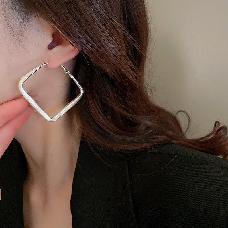 銀針歐美誇張金屬風幾何耳環簡約小衆設計耳釘氣質時尚高級感耳飾