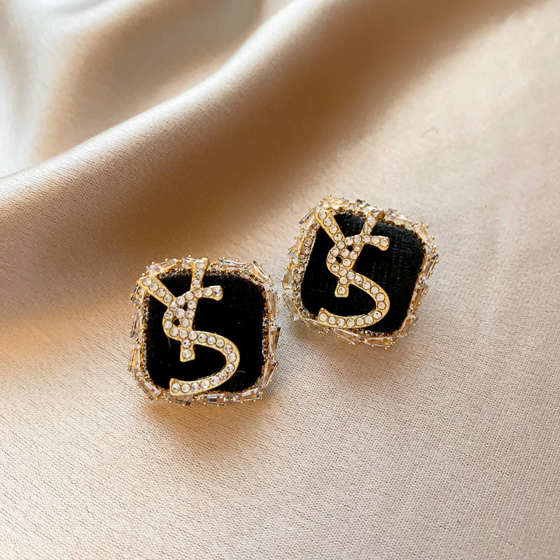 銀針法式黑色鑲鑽字母珍珠包包流蘇耳環小衆氣質耳釘高級感耳飾女