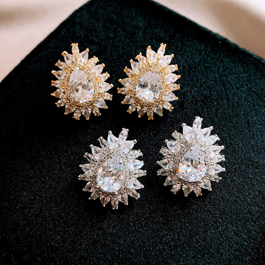 銀針歐美小衆鋯石水滴耳釘女時尚設計感跨境耳環輕奢高級感耳飾女