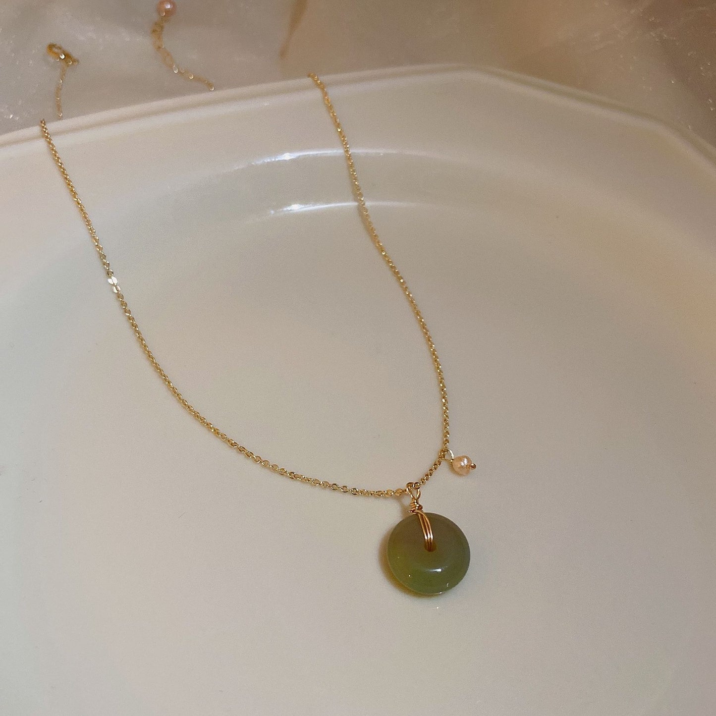 時尚輕奢鋯石蝴蝶結愛心小金磚珍珠項鍊氣質鎖骨鏈高級感新款項飾