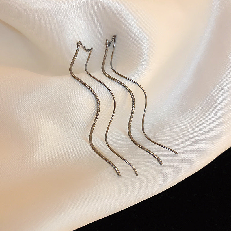 銀針歐美誇張銀色素圈愛心耳環冷淡風時尚耳圈輕奢個性高級感耳飾