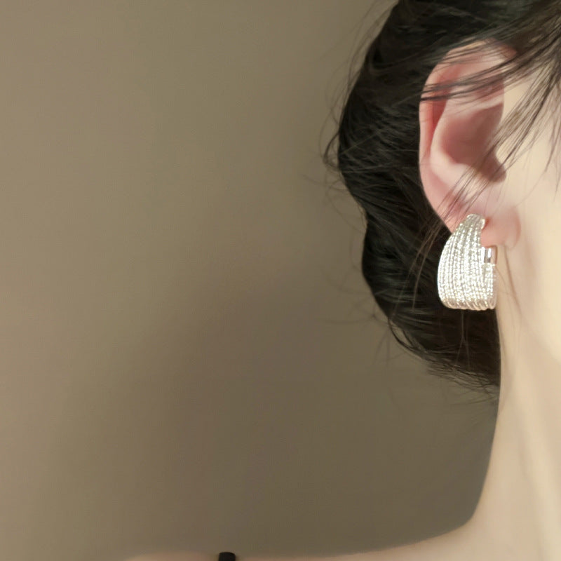 銀針冷淡風透明樹脂水滴花朵珍珠耳環時尚耳釘跨境歐美高級感耳飾