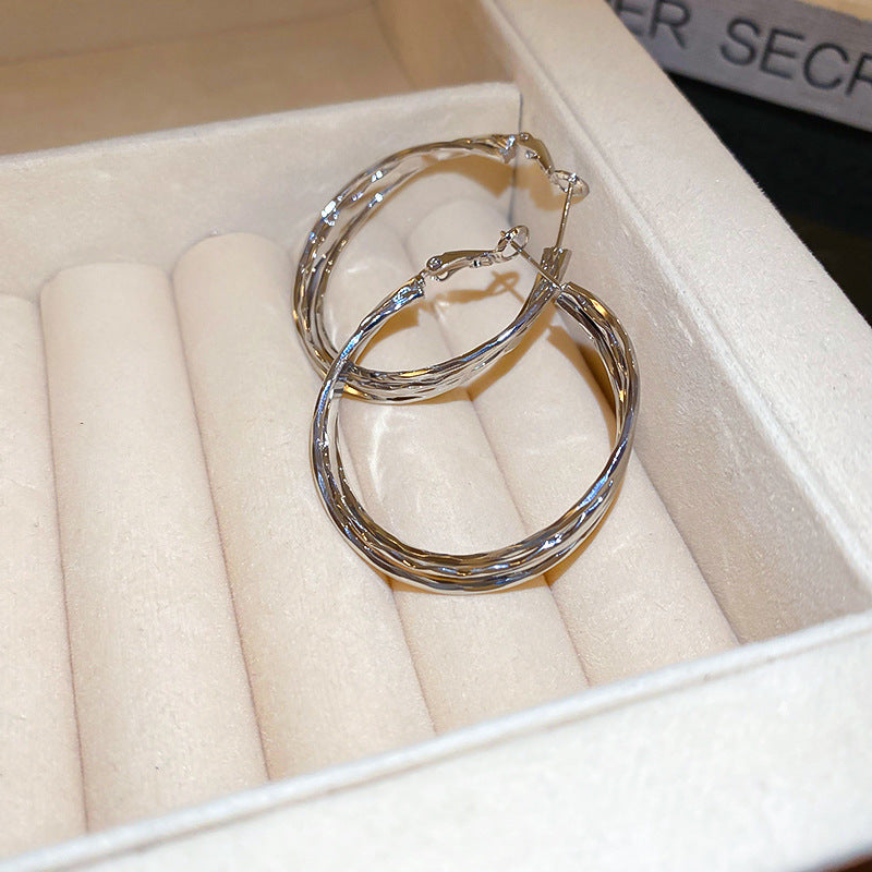 銀針歐美冷淡風鑲鑽愛心圓圈耳圈小衆簡約誇張耳環百搭高級感耳飾