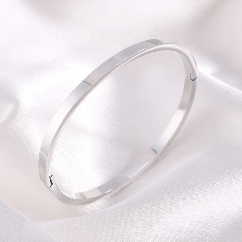 鈦鋼手鐲時尚簡約卡家手鐲女生高級感精緻18k鍍金不掉色手環