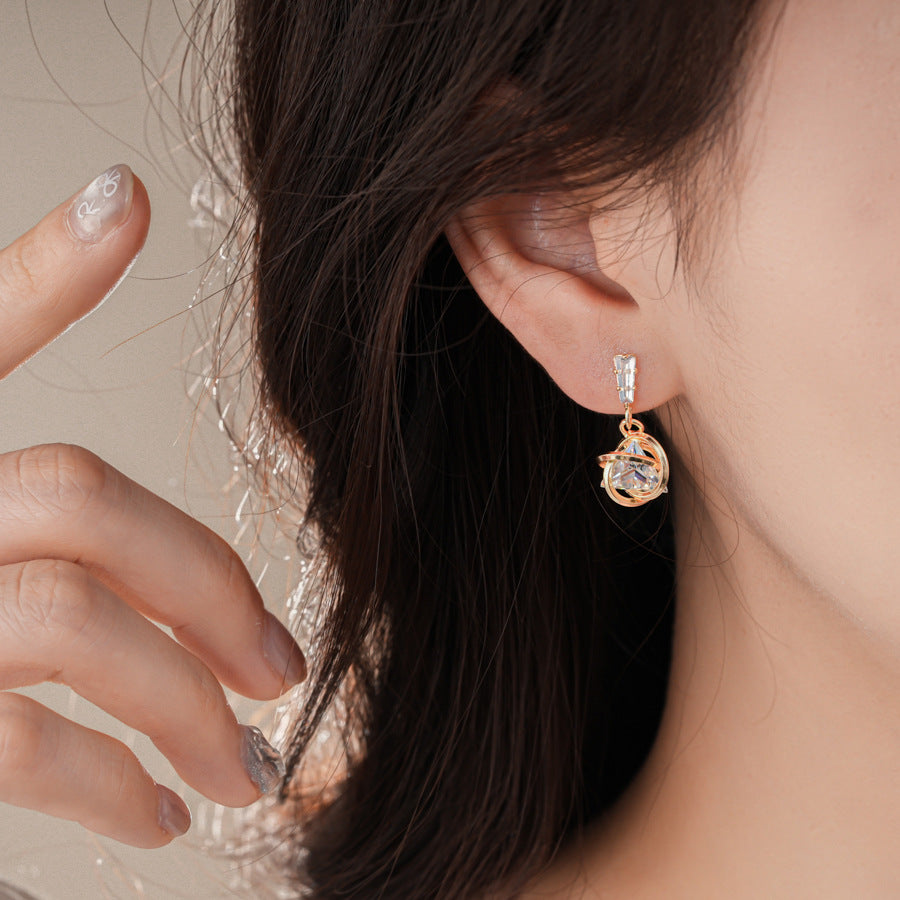 銀針時尚甜酷鋯石三角形旋渦耳釘小衆設計感耳環輕奢高級感耳飾女