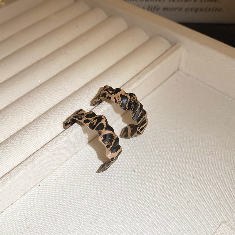 銀針秋冬復古咖色圓圈豹紋樹脂耳環輕奢高級感耳釘時尚氣質耳飾女