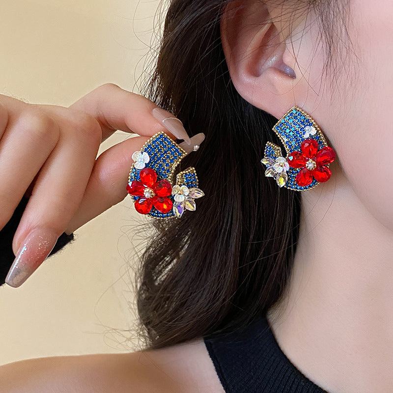 銀針歐美輕奢人造鋯石水晶款愛心耳釘時尚宮廷風耳環高級感耳飾女