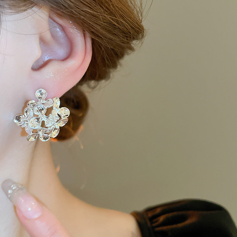 銀針跨境高級感銀色幾何圓珠愛心耳釘小衆個性耳環冷淡風耳飾