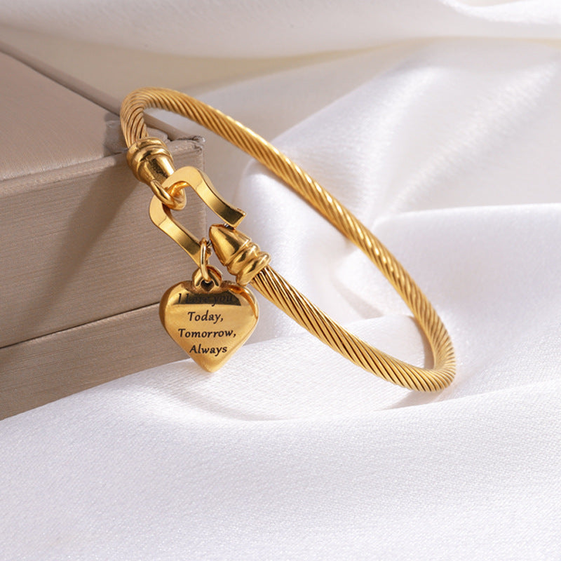 不鏽鋼手鐲女生高級感時尚項鍊女百搭高級感愛心刻字手鐲項鍊套裝