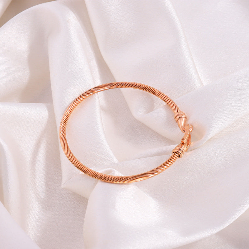 鈦鋼手鐲彈力馬蹄扣手鐲女生高級感個性簡約不掉色精緻手環