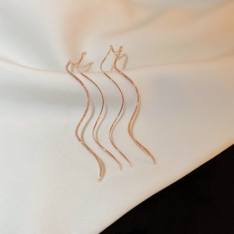 銀針歐美誇張銀色素圈愛心耳環冷淡風時尚耳圈輕奢個性高級感耳飾