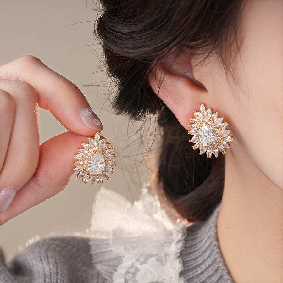 銀針歐美小衆鋯石水滴耳釘女時尚設計感跨境耳環輕奢高級感耳飾女